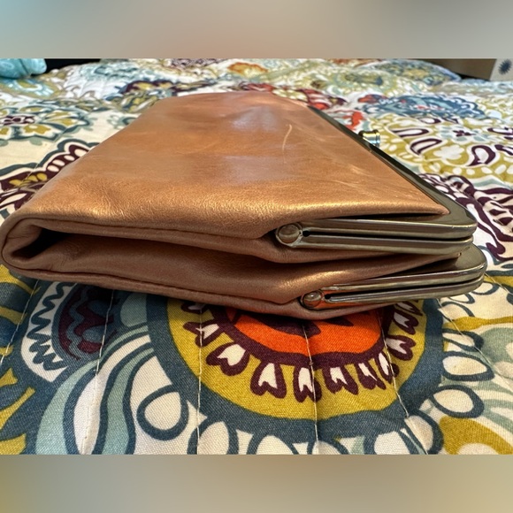 Hobo Pink Leather Wallet Clutch - Picture 5 of 12